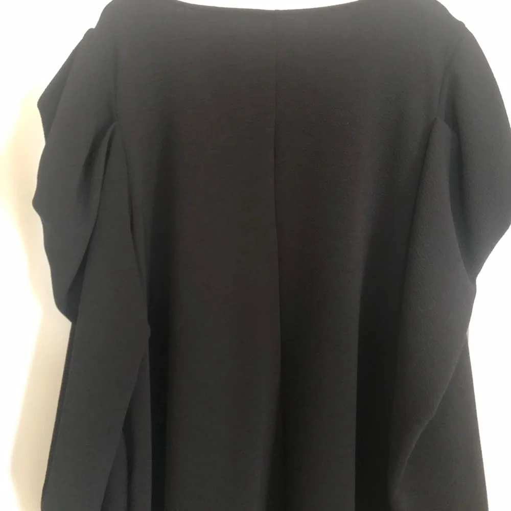 ASOS Design v-neck pleat shoulder dress - Picture 12 of 14